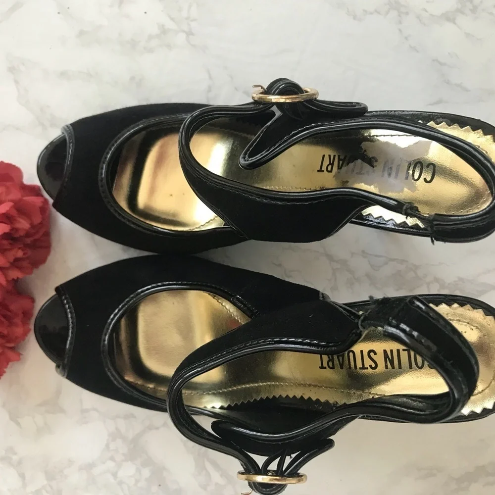Colin Stuart black suede peep toe heels 8.5